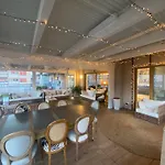 Myhome 75 Premium Luxury B&B